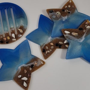 Handmade 4-Piece with Base Resin Star Coast Ocean Themed with Real Sand and Seashells for Gifting Decoration Party Kitchen Gathering