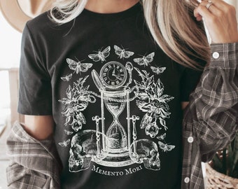 Memento Mori Moth Shirt Dark Academia Shirt Shakespeare Shirt Poet Shirt Goblincore Shirt Memento Mori Shirt Book Club Shirt Death Head Moth