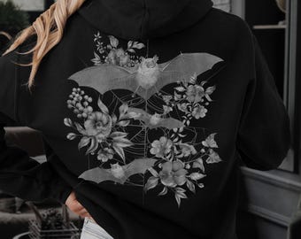 Bat Hoodie Bat Sweatshirt Vampire Bat Witchy Hoodie Goblincore Shirt Nature Hoodie Bat Sweater Witchy Stuff Witchy Clothes Dark Cottagecore