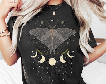 Comfort Color Shirt Celestial Moth T Shirt Mystical Shirt Moon Child Shirt Insect Shirt Luna Moth Witchy Clothes Lunar Moth Fairycore Shirt