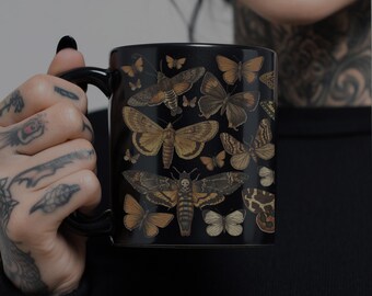 Tazza Falena Tazza Cottagecore Tazze Cottagecore Tazza Foresta Cottagecore Scura Tazza Bosco Tazza Strega Tazza Giardino Falena della Morte Falena Testa di Morte 11 oz.