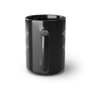Caneca Mariposa, Caneca Cottagecore, Canecas Cottagecore, Cottagecore Escuro, Caneca Floresta, Caneca Bosque, Caneca Bruxa, Caneca Jardim, Mariposa Lunar, Mariposa Celestial imagem 6