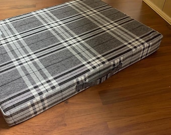 Comfortable foam dog bed with waterproof cover - Small
