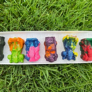 Fun & Colorful Race Car Crayons