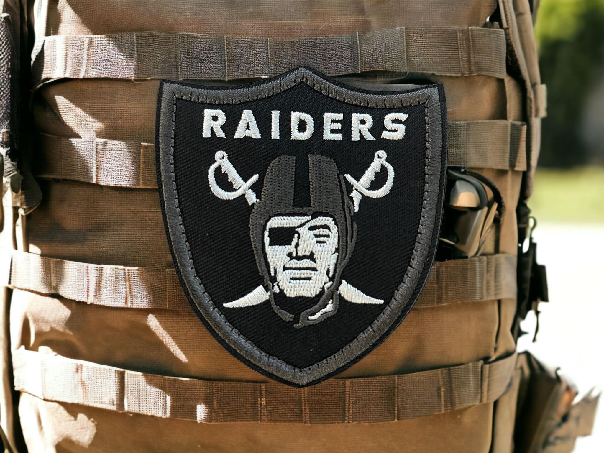 NFL Oakland Raiders Logo Patch sport Embroidery , Iron , Sewing on Fabric