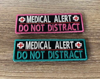 Embroidered Medical Alert Do Not Distract Patch | Tactical Pet Emblem | Pet Patch | Hook and Loop Vest Patches