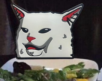 Meme divertido de gato con ensalada de mesa, parche moral de PVC
