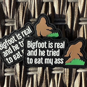 Toppa morale in gomma PVC 3D "Bigfoot is Real Meme" divertente per borse, cappelli, giacche e gilet