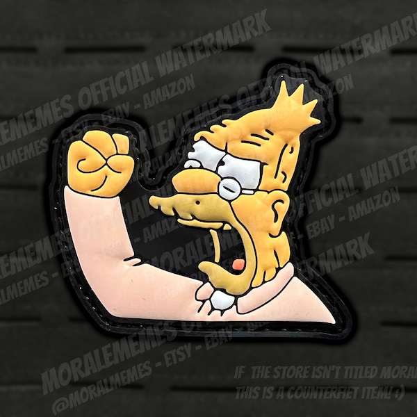 Parche moral divertido de PVC con meme de un anciano gritándole a una nube