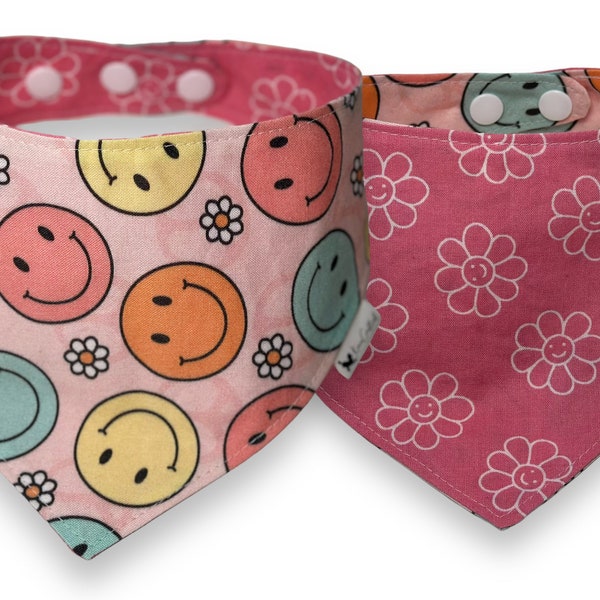 Retro Smiley Daisy Dog Bandana | Reversible Snap on dog bandana |  dog scarf