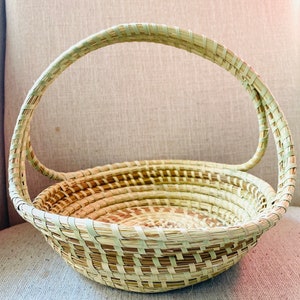 Gullah| S-handle Basket| Handle basket | Low-Country | Sweetwater| Coil | Flower girl basket| Easter basket | Sweetgrass Cross-handle Basket