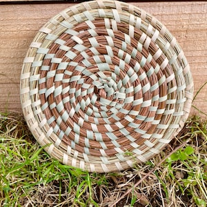 Marsh Basket | Lowcountry Baskets | Sea Water Basket | Gullah Basket | Sweet Water Baskets| placemat| hot-pad| Sweetgrass Placemat