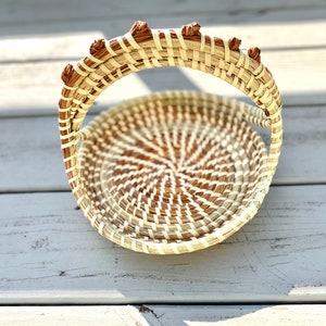 Gullah| S-handle Basket| Handle basket | Low-Country | Sweetwater| Coil | Flower girl basket| Easter basket | Sweetgrass Cross-handle Basket