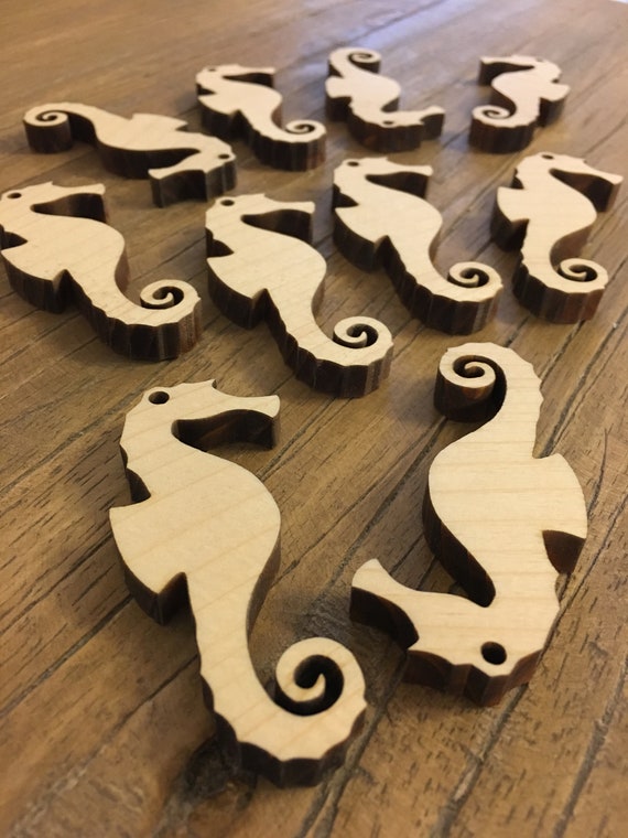 10 x Seahorse Wooden Maritime Pendant Baltic Sea Decoration Country House ahoy Seahorse
