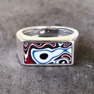 Unique Fordite ring, Handmade - sterling silver size 6.5 (Detroit agate)