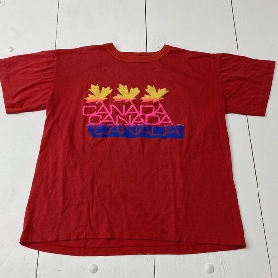 Vintage Canada Red Graphic Short Sleeve T-Shirt A… - image 1