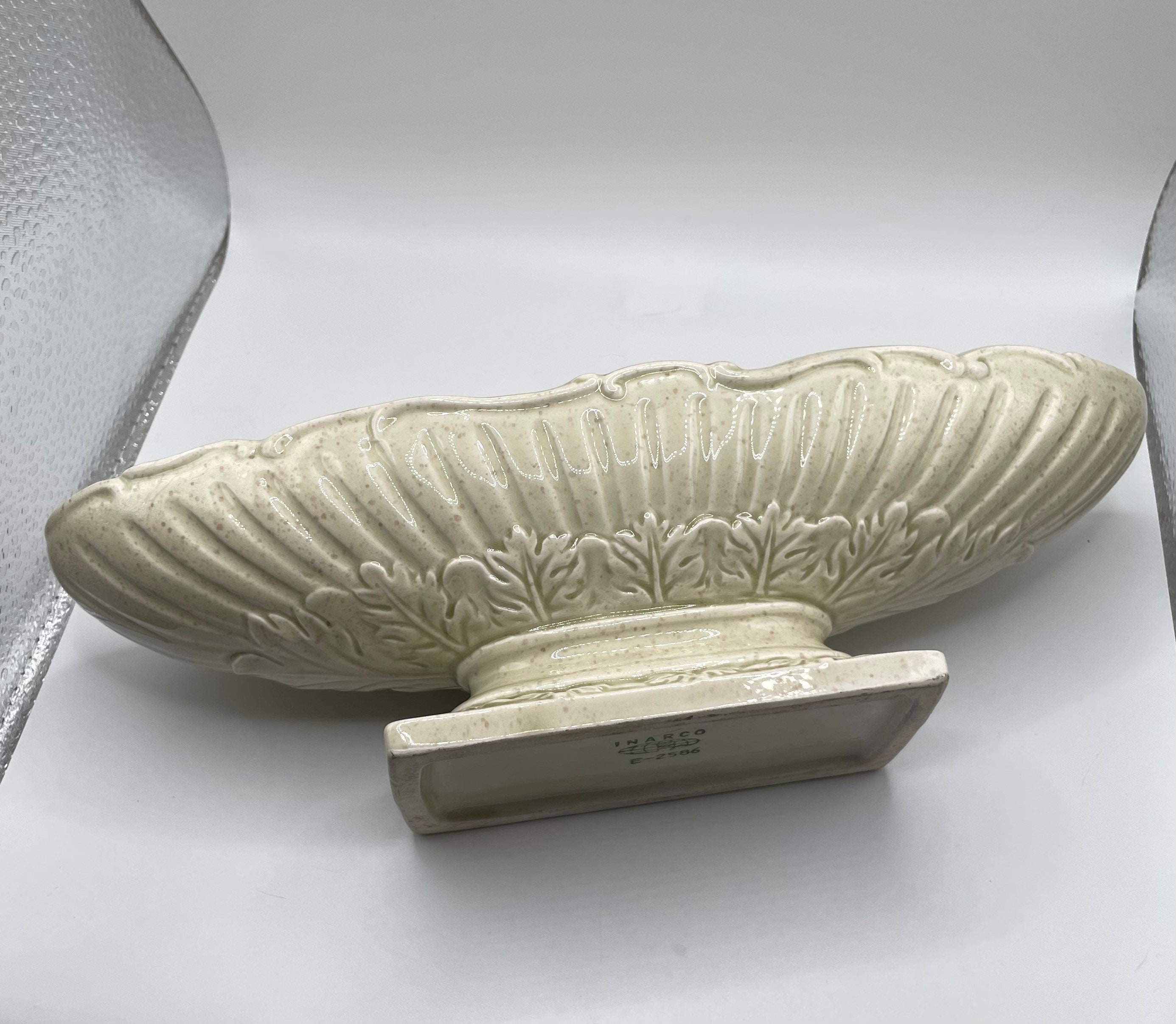 Vintage Inarco Oblong Speckled Planter, Leaf Leaves Decor