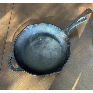 Lodge L10SK3 12 Pre-Seasoned Cast Iron Skillet with Helper Handle