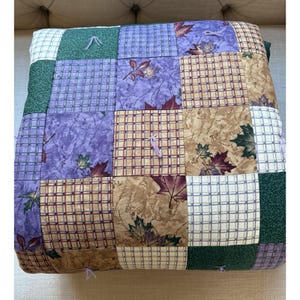 Handgjord lapptäcke maskinquiltad handbunden filt 80x54 lila