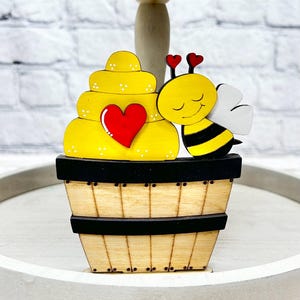 DIY TINY bee insert for TINY interchangeable Flower Basket