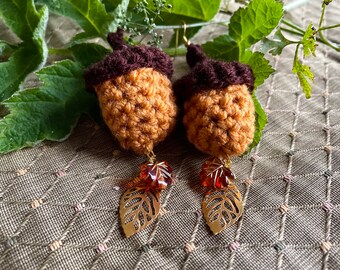 Pendientes de bellota de crochet