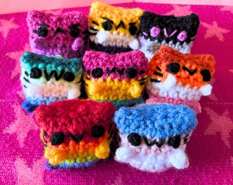 LGBTQ Katzengehäkelte Mini Katze
