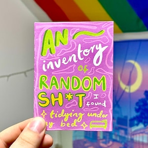 Un inventaire de choses aléatoires que j&#39;ai trouvées en train de ranger sous mon lit ~ Mini zine illustré