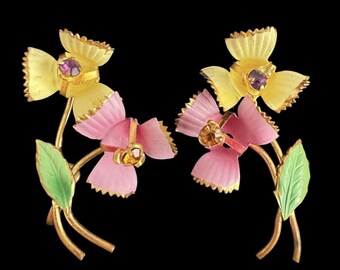 Vintage 1950's Austria Enamel Flower Rhinestone Clip Screw Back Earrings