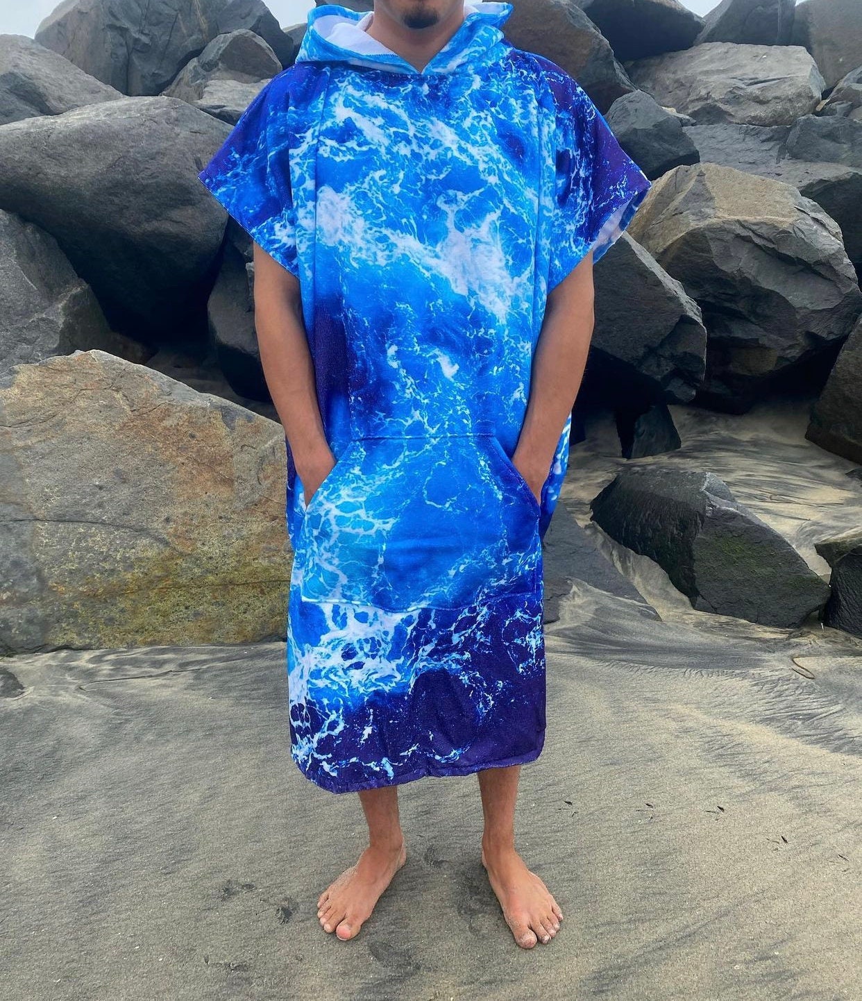 Ocean Depth Adult Poncho – Vilnelespankai Wear