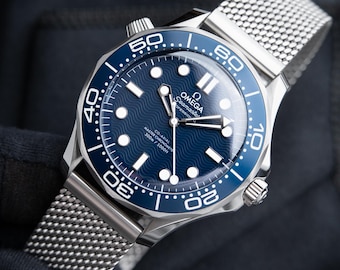 Vintage Omega Seamaster Diver 300M James Bond 60th Anniversary Steel 210.30.42.20.03.002