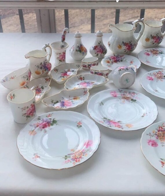 ロイヤルクラウンダービー ポジーズ ミニチュアティーセット - 英国製