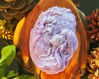 Yennefer, Lilacs & Gooseberry Goat Milk Soap with Dried Lavender