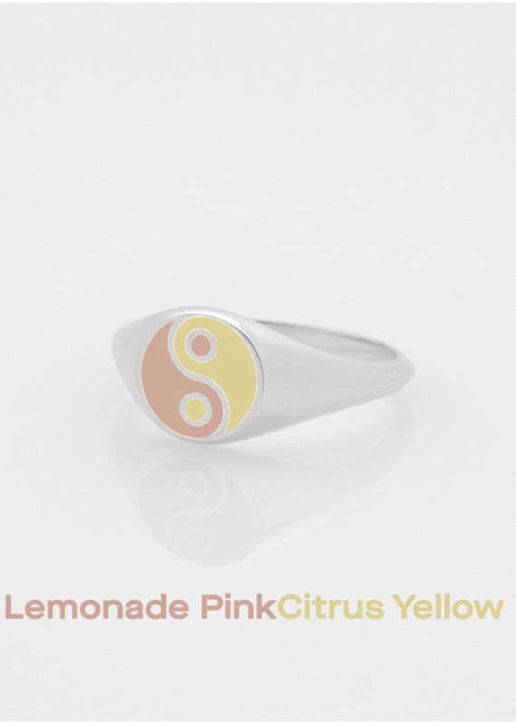 Yin Yang Signet Ring: Pink & Yellow Enamel, 925 Sterling Silver (by Prigipo) View 4