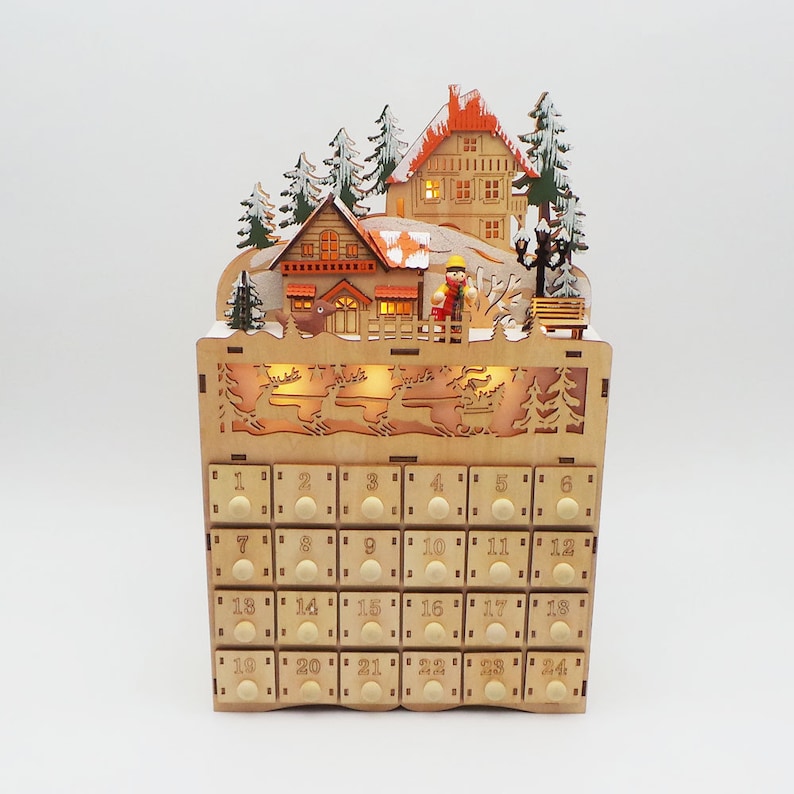 Wooden Advent Calendar © Adventina | etsy.com