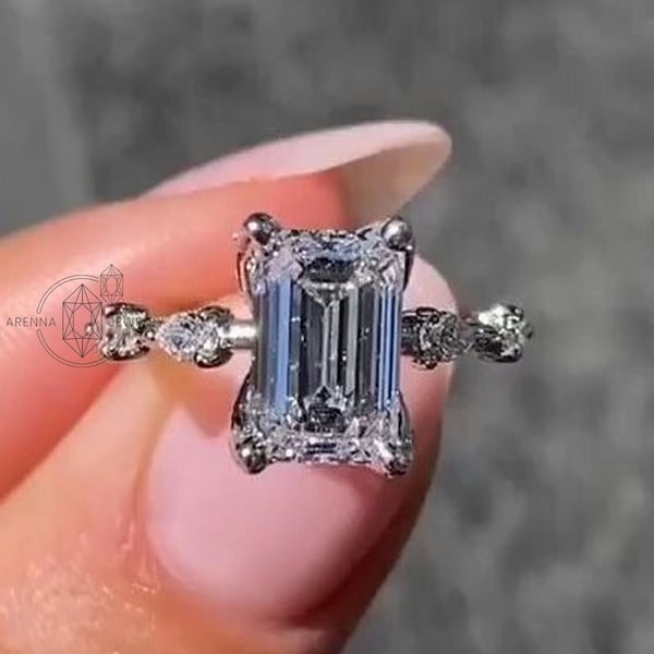 2 CT Emerald Cut Moissanite Engagement Ring With Spaced Diamond Band Wedding Ring 14k Solid Gold Moissanite Anniversary Ring Promise Ring