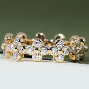 Clover Floral Moissanite Full Eternity Band 14K solid Gold Stacking Ring Four leaf Clover Ring Diamond Jewelry Minimalist Ring Gift For Her