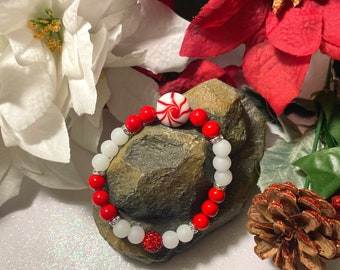 Peppermint Bead Bracelet: Holiday Christmas Jewelry