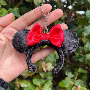 Minnie mouse ears keychain, Minnie keychain, Mickey ears keychain, mouse ears keychain, plaid mouse ears
