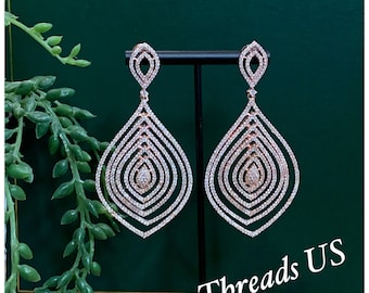 Diamond (AD) Oval-Diamond Shape Earring