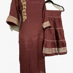 Women&#39;s sharara kurti set. Holiday Outfit. Indian/Pakistani ethnic party-wear/festive-wear dress.