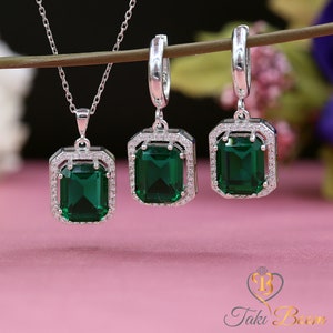 Green Baguette Stone Silver Jewelry Set, Necklace Earring Set, Baguette Stone Sets