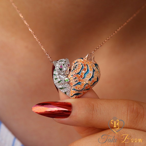 Baby head deals necklace