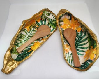 Oyster Shells Salt & Pepper Cellars