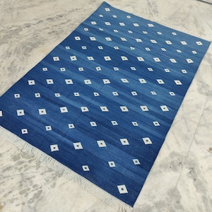 Modern Handmade Cotton Area Flat Weave Rug, Natural Vegetable Dyed, 4x6 Blue And White Diamond Indian Dhurrie Rug, Kilim Rug, Wall Tapestry