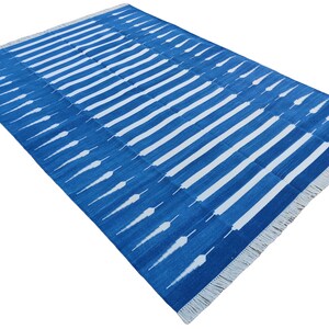 Modern Handmade Cotton Area Flat Weave Rug, Natural Vegetable Dyed, 6x9 Blue And White Striped Indian Dhurrie Rug, Kilim Rug, Wall Tapestry