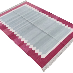 Modern Handmade Cotton Area Flat Weave Rug, Natural Vegetable Dyed, 4x6 Gray And Pink Striped Indian Dhurrie Rug, Kilim Rug, Wall Tapestry