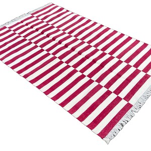 Alfombra moderna de algodón de tejido plano, hecha a mano, con teñido vegetal natural, de 10 x 15 cm, con rayas blancas y rosas, estilo kilim, tapiz de pared.