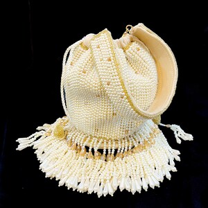 Bolso de mano con perlas de color blanquecino adornado y lazo para la muñeca / Bolso Batawa / Boda / Fiesta / Cóctel / Noche / Novia / Pulsera / Regalo