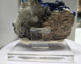石英上の蛍石 中国黄岡産の石英マトリックス上の蛍石 - Etsy 日本