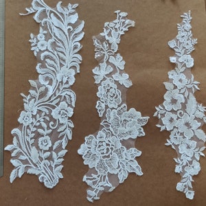 Lace fabrics, samples, Antique lace, Applique, Vintage lace, selection, job lot, delicate, ivory, white, bridal, scrap booking, doll making